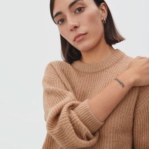 Everlane - The Oversized Alpaca Crew - Size M